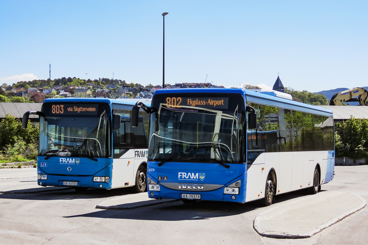 Redusert rutetilbud i sommer for noen bussruter i Kristiansund og på Averøy. Illustrasjonsfoto fra Rutebilstasjonen i Kristiansund. Foto: Steinar Melby / KSU.NO