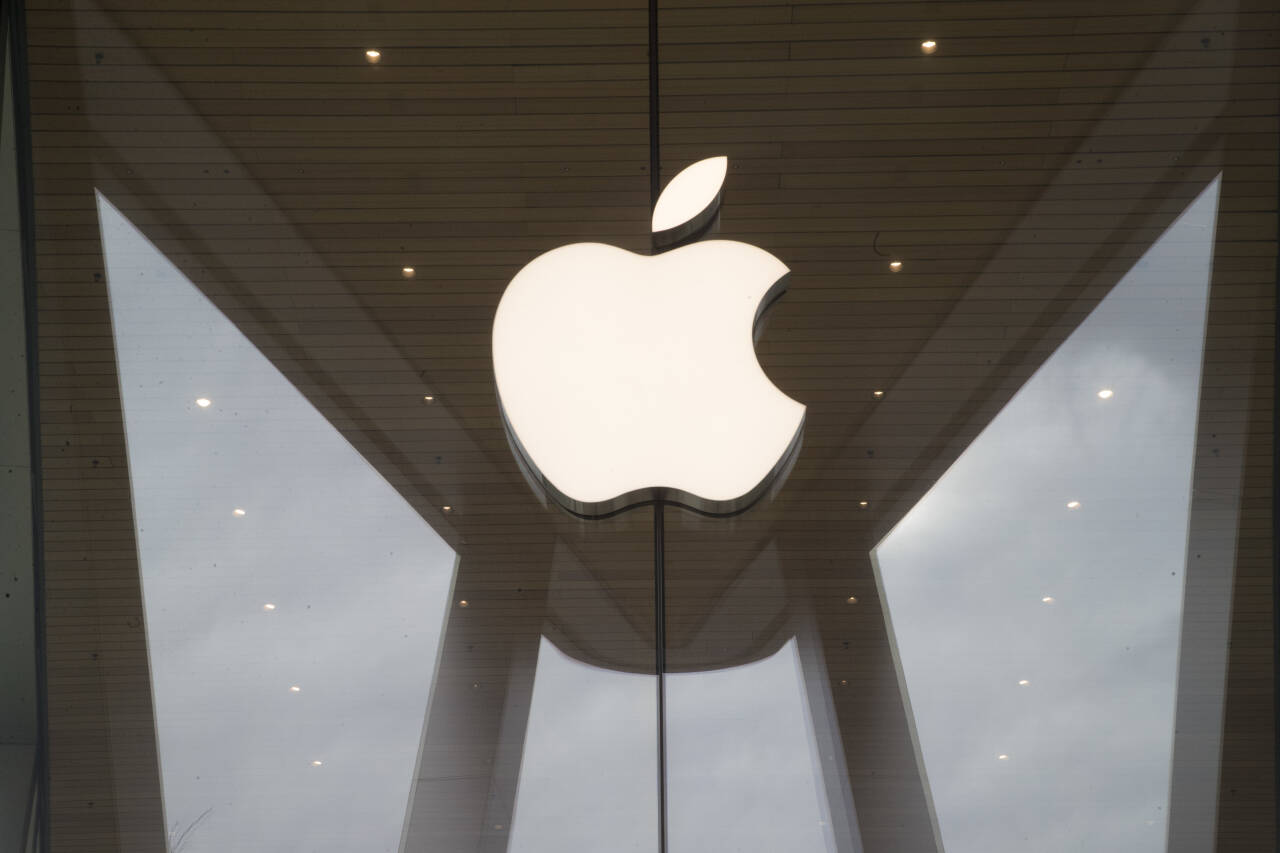 Apple får en betydelig bot på 21 milliarder kroner for brudd på EUs konkurranseregler. Teknologigiganten varsler at de kommer til å anke. Foto: Mary Altaffer / AP / NTB