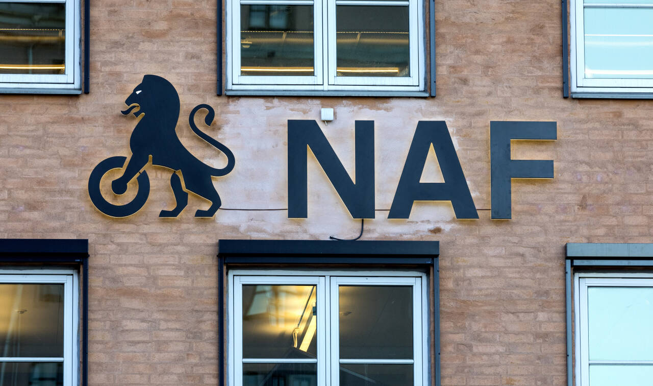 Naf mener at det trengs mer penger fra staten for å hente inn etterslepet innen vedlikehold på fylkesveiene. Foto: Gorm Kallestad / NTB